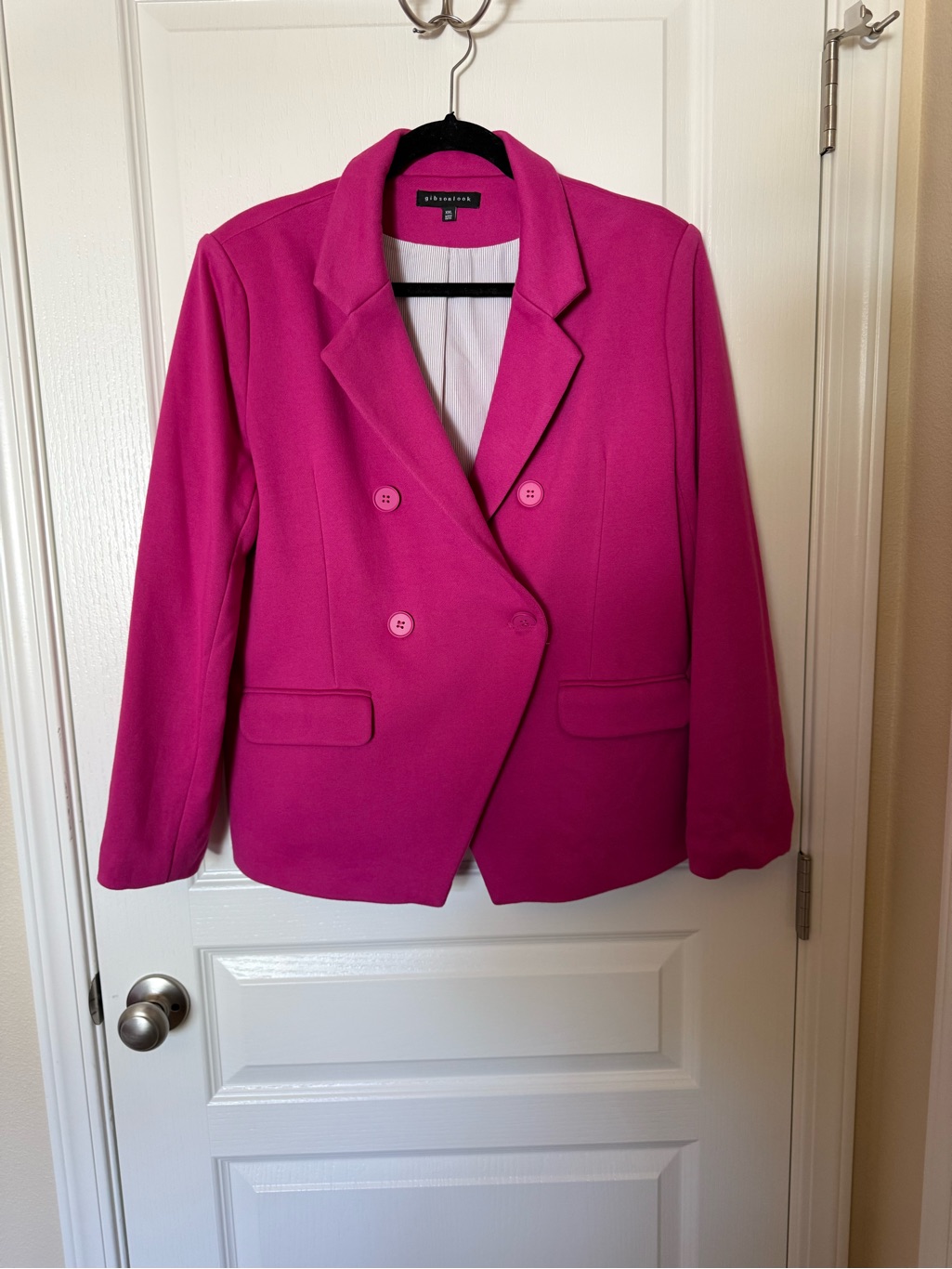 Bright Fuchsia Double-Breasted Blazer By Gibsonlook